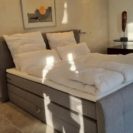 شقة 70 Qm Grosses Apartment Mit Fuer Hunde Geeignetem Garten Zwischen Potsdam Und Berlin *